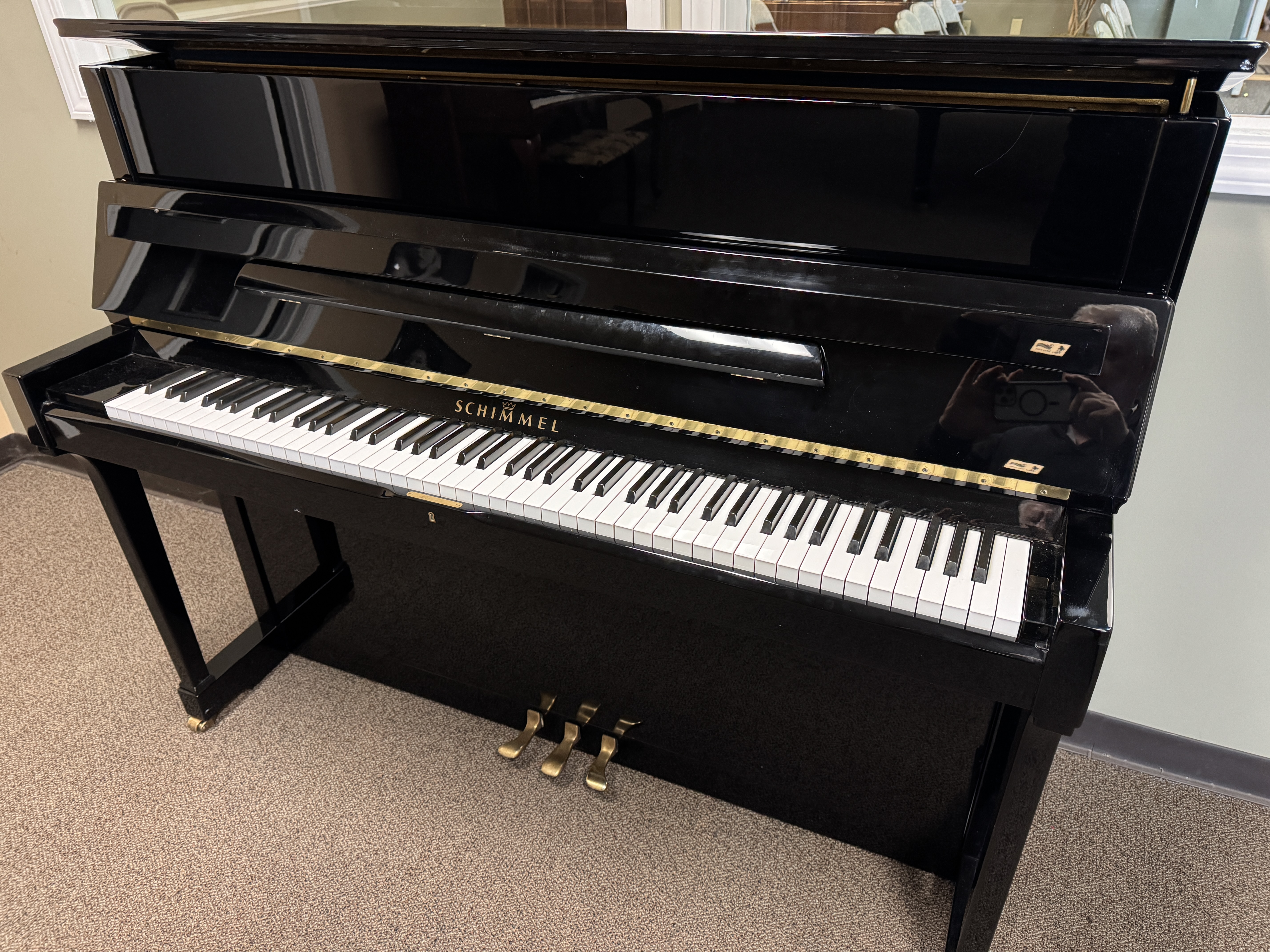 Schimmel 47 inch Upright Schimmel 47 inch Upright